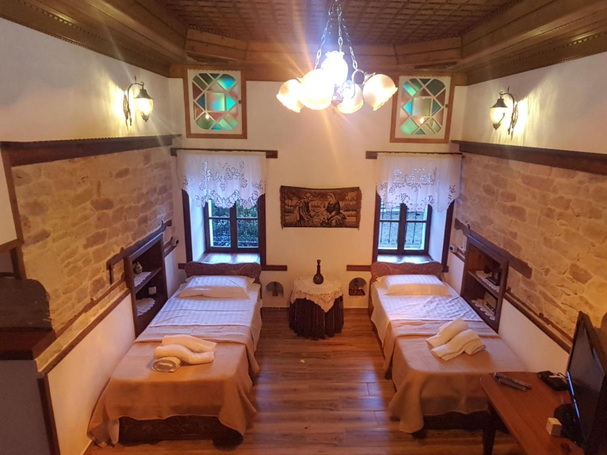 Riva Guest House Gjirokastër Exterior foto