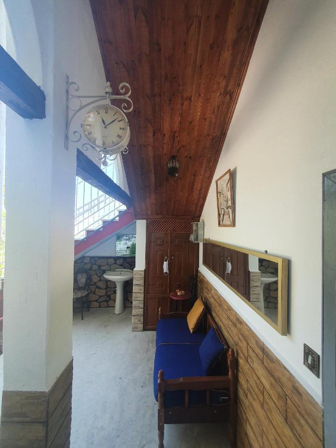 Riva Guest House Gjirokastër Exterior foto